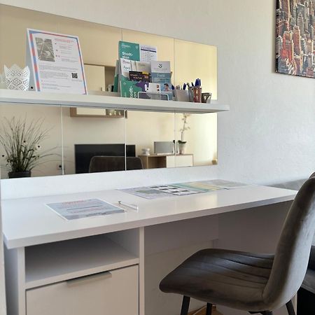 Zum Breyer Bnb City Apartment Baden Exteriör bild