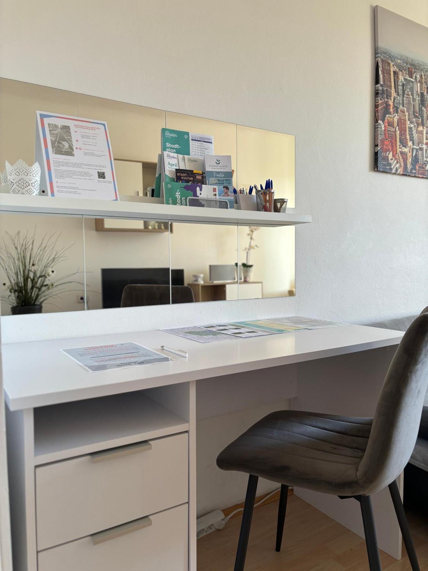 Zum Breyer Bnb City Apartment Baden Exteriör bild